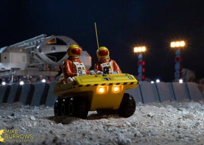 MPC/ ROUND 2 SPACE:1999 AREA 2 DIORAMA